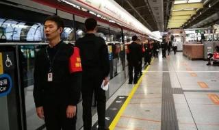 深圳:公交地铁停运小区封闭式管理